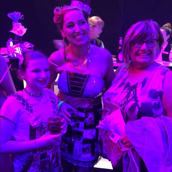 🧜‍♀️✨ hii there! Meet your Posh Ambassador Hiedi! 🙋‍♀️😊 - Picture 14 of 16